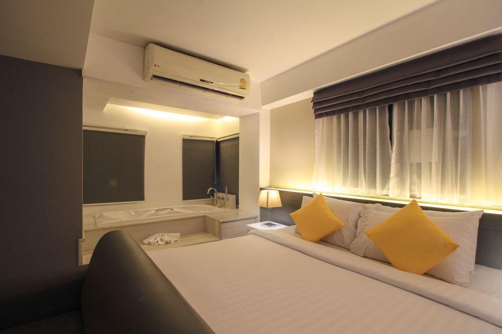 Myhotel Cmyk@Ratchada Bangkok Zewnętrze zdjęcie