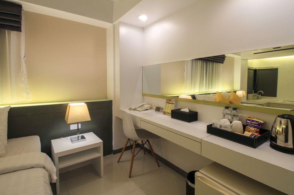 Myhotel Cmyk@Ratchada Bangkok Zewnętrze zdjęcie